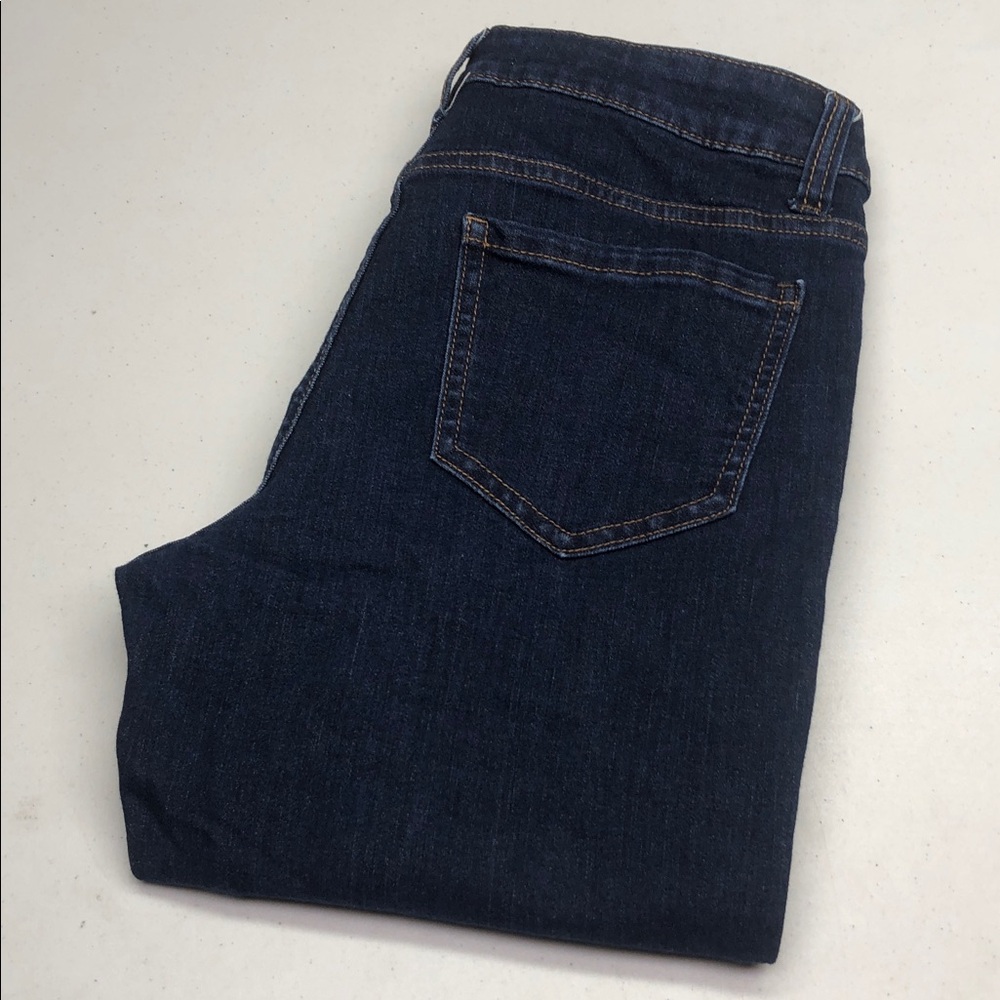 LIKE NEW CLEO CLASSIC STRAIGHT CROP FIT JEANS 4/27x27 ⭐️